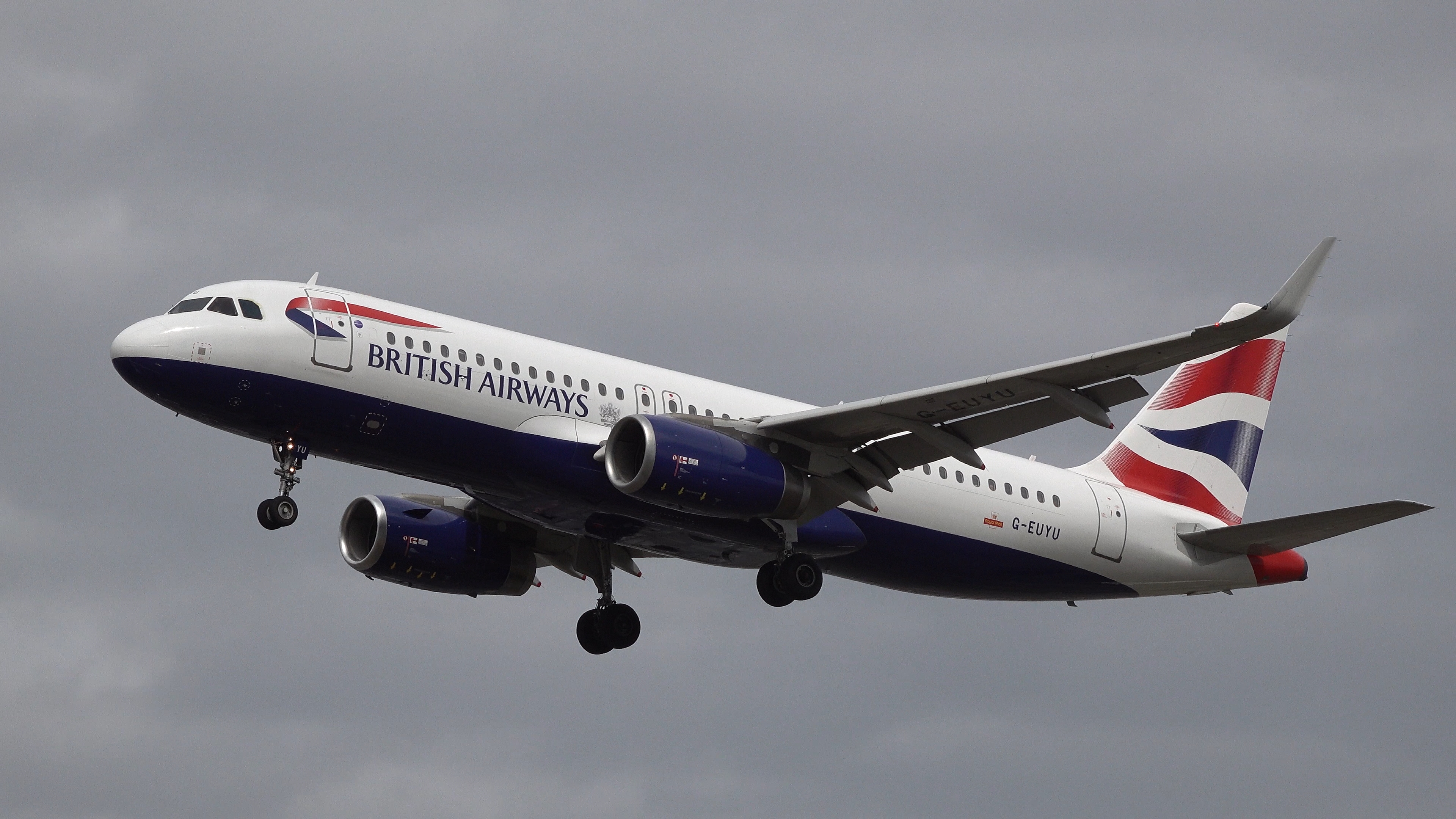 British Airways Airbus A320 (2)